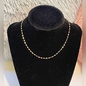 Elegant 14k gold choker necklace